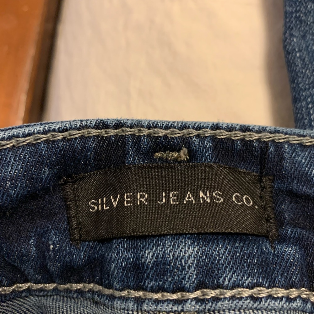 Silver Jeans Elysa Slim Boot brand new never worn to small for me
